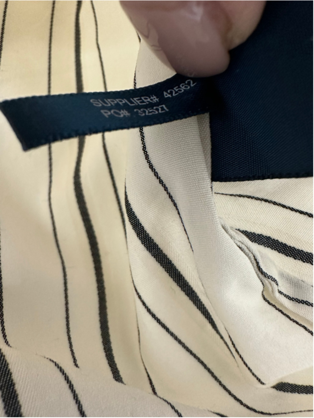 Ralph Lauren Women’s Black Ivory Stripe Cotton Puff Sleeve Button Down Shirt 10 - Picture 9 of 14
